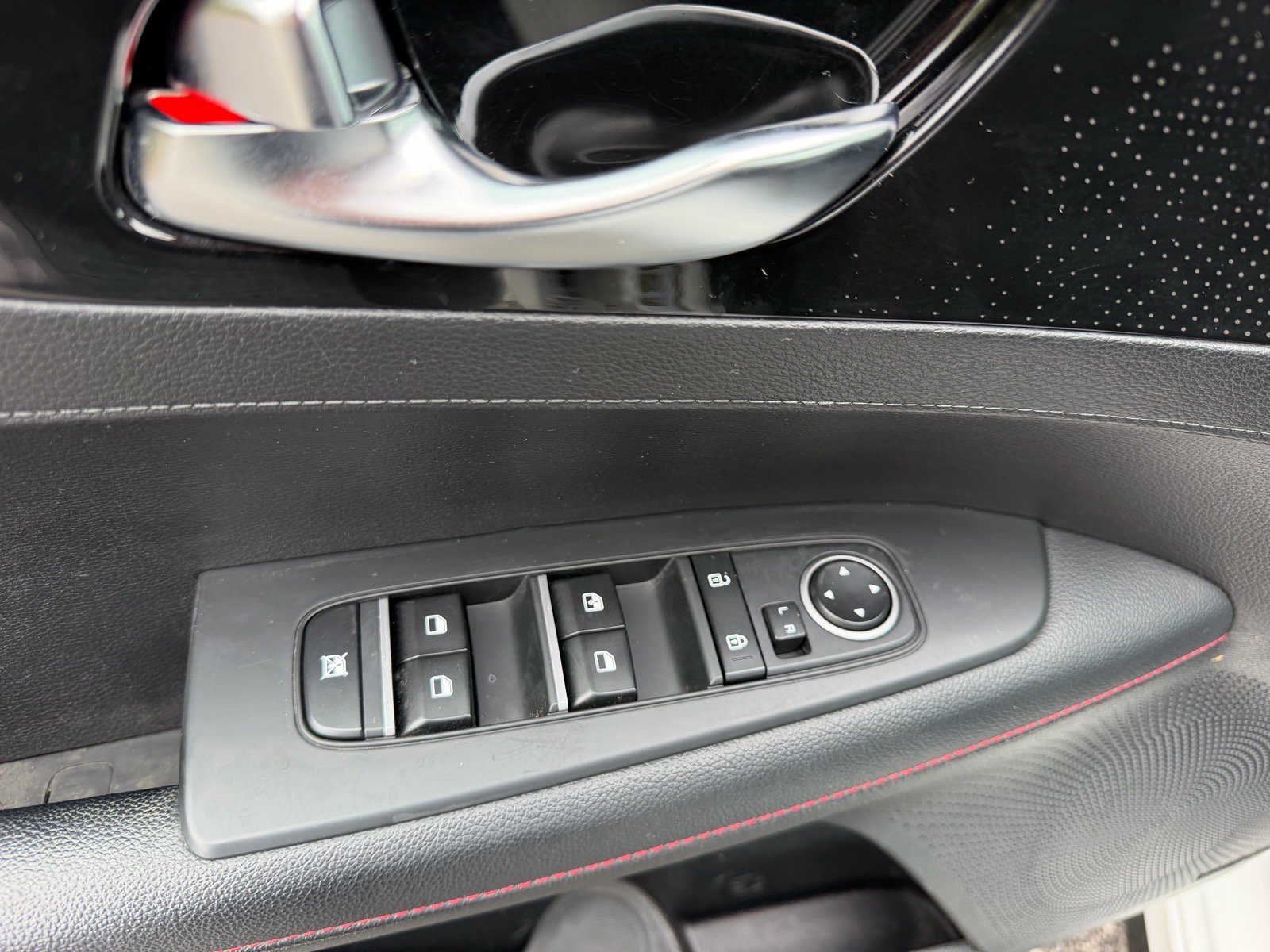 Used 2023 Kia Forte GT w/ GT2 Package FWD image 21