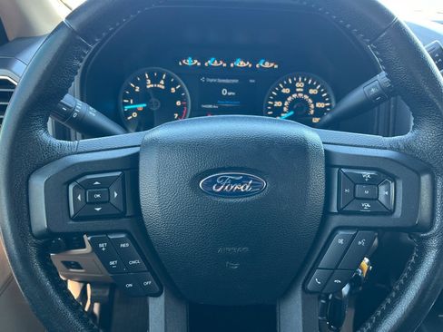 Used 2015 Ford F150 XLT w/ Equipment Group 301A Mid AWD/4WD image 22