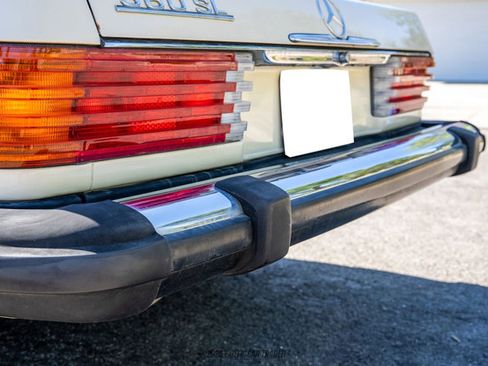 Used 1988 Mercedes-Benz 560 SL image 66