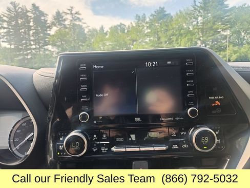 Used 2022 Toyota Highlander Limited AWD/4WD image 20