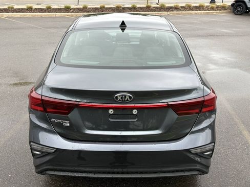Used 2020 Kia Forte Sedan FWD image 11