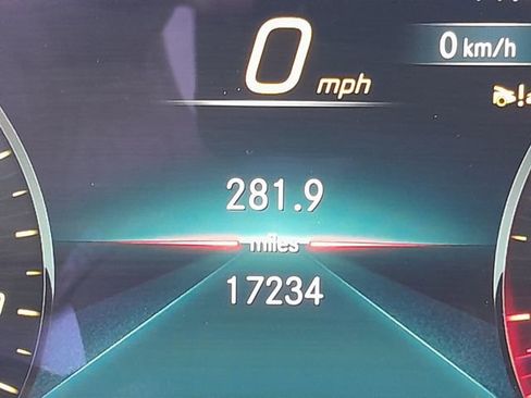 Used 2023 Mercedes-Benz E 450 4MATIC Cabriolet image 6