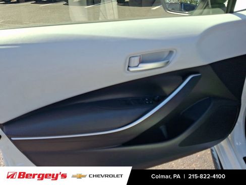 Used 2021 Toyota Corolla SE w/ Body Protection Package (TMS) FWD image 15