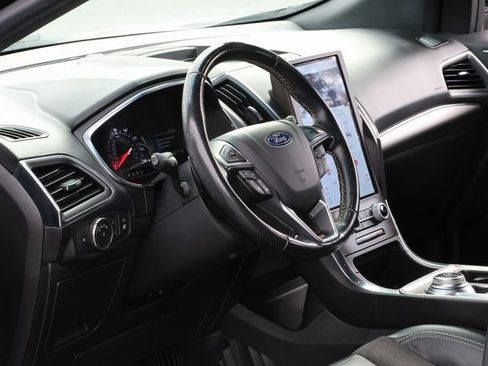 Used 2021 Ford Edge ST image 13