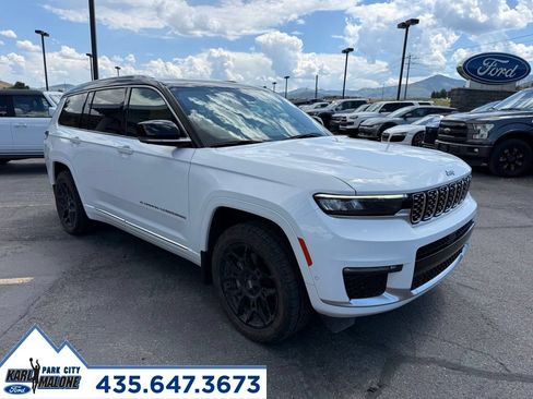 Used 2024 Jeep Grand Cherokee L Summit w/ Advanced Protech Group IV AWD/4WD image 3