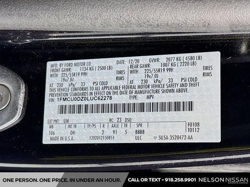 Used 2020 Ford Escape Titanium FWD image 34