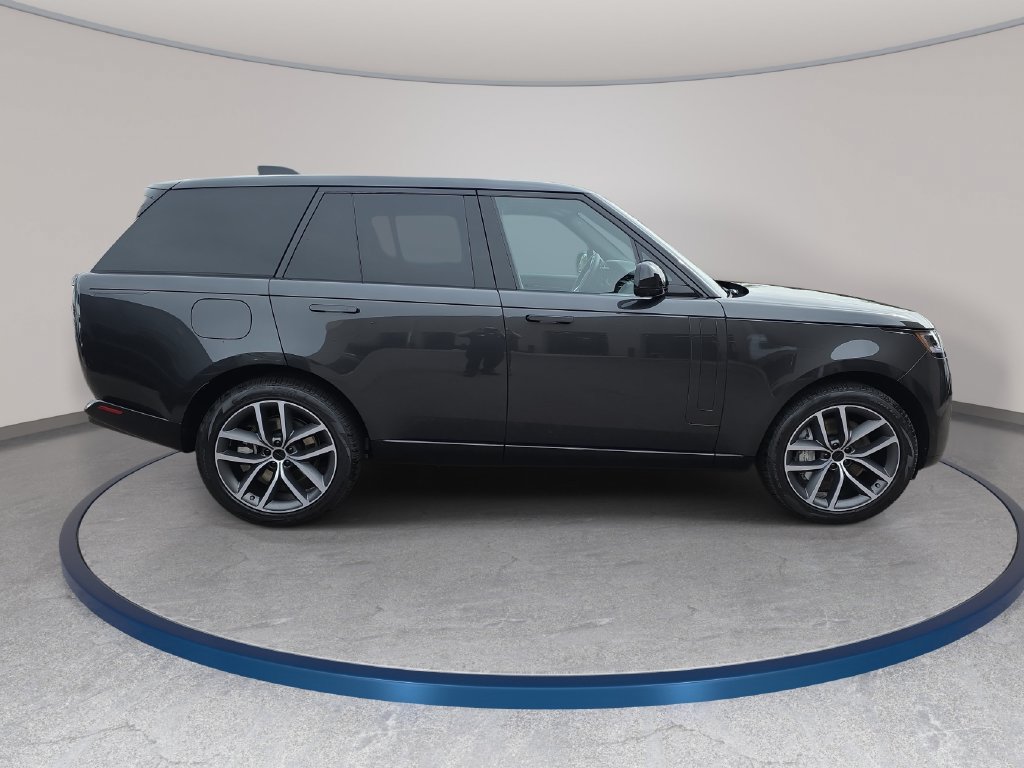 New 2026 Land Rover Range Rover SE AWD/4WD image 4
