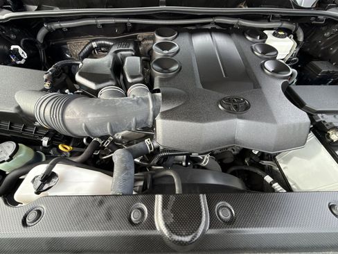 Used 2023 Toyota 4Runner Limited image 28