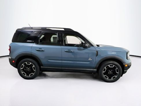 Used 2021 Ford Bronco Sport Outer Banks w/ Outer Banks Package AWD/4WD image 4