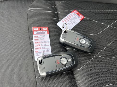 Used 2022 Ford EcoSport SE w/ SE Convenience Package image 7