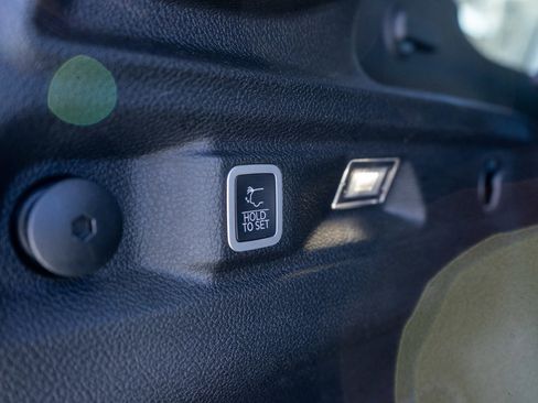 Used 2021 Jeep Grand Cherokee L Limited w/ Trailer Tow Group (B) image 10