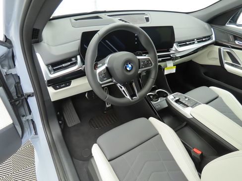 New 2026 BMW X2 xDrive28i w/ Technology Package image 9