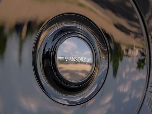 Used 2024 Land Rover Range Rover Autobiography image 59