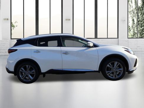 Used 2019 Nissan Murano Platinum w/ Cargo Package image 6