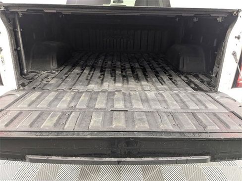 Used 2021 GMC Sierra 1500 AT4 image 28