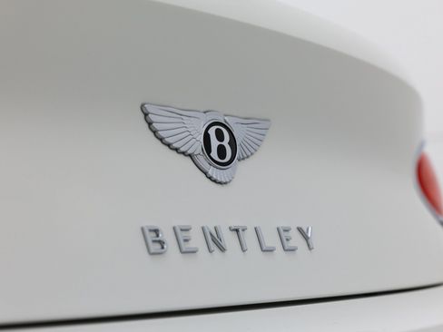 Used 2024 Bentley Continental GT image 46