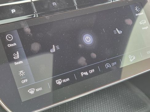 Used 2023 Maserati Grecale Modena AWD/4WD image 23