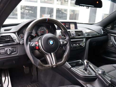 Used 2018 BMW M4 Coupe image 16