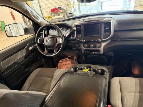 Certified 2019 RAM 2500 Big Horn AWD/4WD image 18