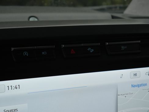 Certified 2023 Ford F150 Lariat w/ Max Trailer Tow Package image 11