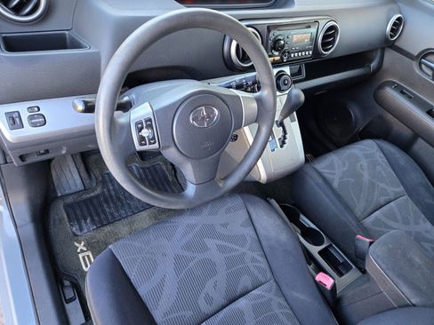 Used 2012 Scion xB image 8