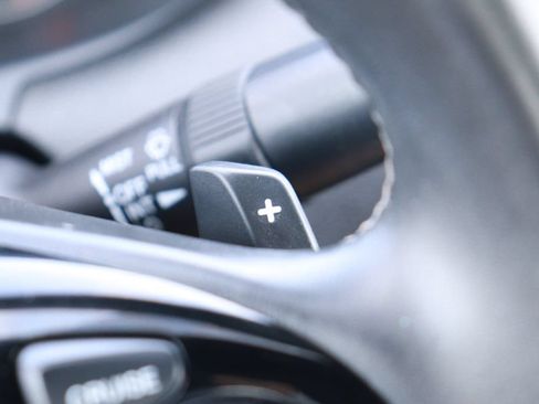Used 2016 Honda Accord Sport image 21