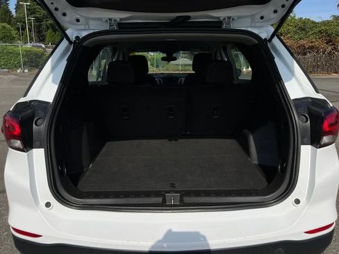 Used 2022 Chevrolet Equinox LS w/ Driver Confidence II Package AWD/4WD image 13