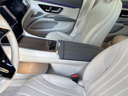 Certified 2023 Mercedes-Benz EQS 580 EQS 580 image 29