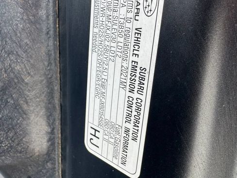 Used 2021 Subaru Forester AWD/4WD image 30