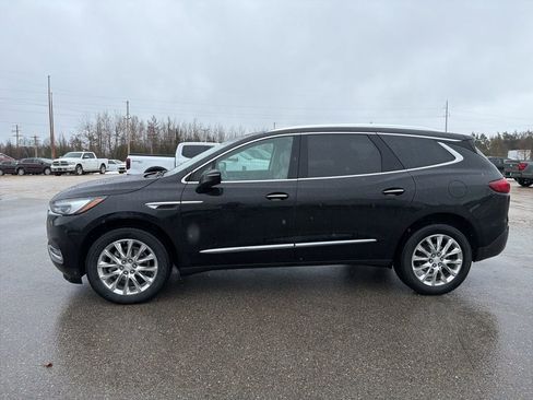 Used 2021 Buick Enclave Premium w/ Surround and Sites Package image 5