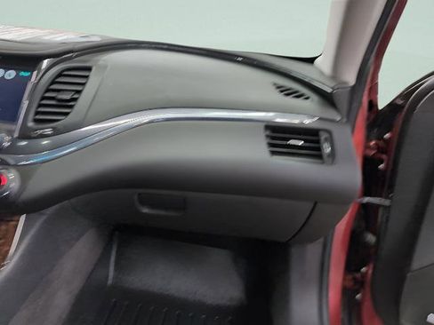 Used 2015 Chevrolet Impala LTZ image 25