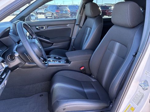 Certified 2024 Honda Civic Sport image 17