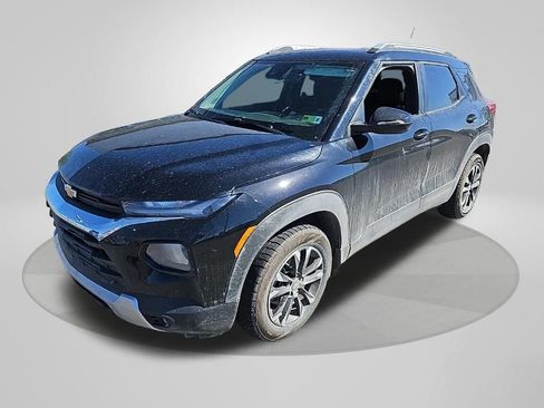 Used 2022 Chevrolet TrailBlazer LT AWD/4WD image 2