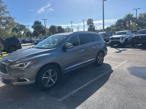 Used 2018 INFINITI QX60 FWD w/ Premium Package image 3