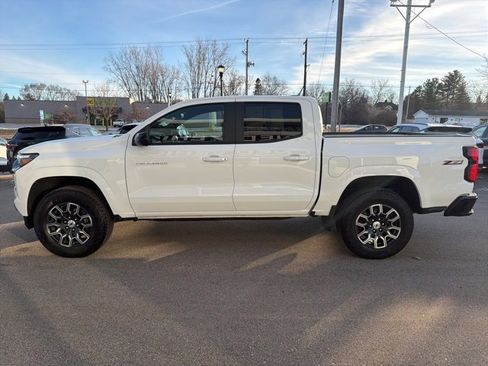 Certified 2024 Chevrolet Colorado Z71 w/ Z71 Convenience Package 2 image 6