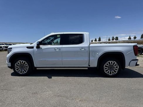 New 2026 GMC Sierra 1500 Denali Ultimate AWD/4WD image 5