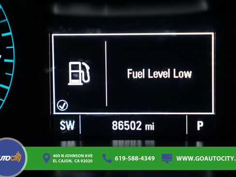 Used 2018 Chevrolet Colorado W/T w/ WT Convenience Package RWD image 3