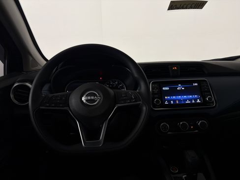 Certified 2025 Nissan Versa SV image 13