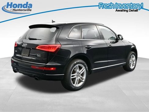 Used 2017 Audi Q5 2.0T Premium Plus w/ Technology Package AWD/4WD image 8