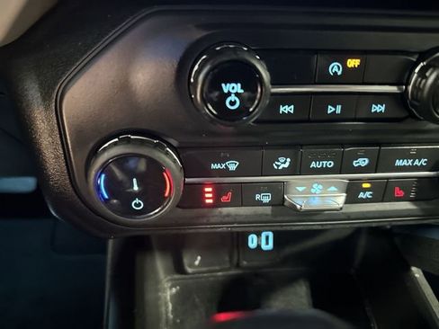 Certified 2022 Ford Bronco Wildtrak AWD/4WD image 32