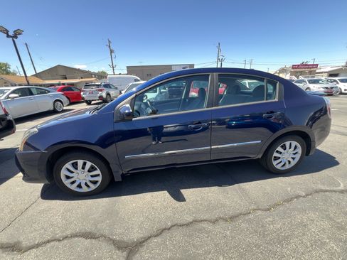 Used 2011 Nissan Sentra 2.0 S w/ Convenience Pkg FWD image 5