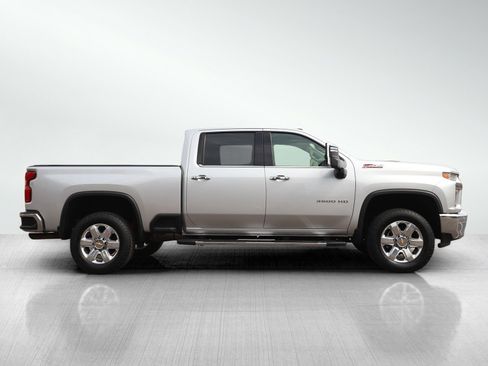 Used 2022 Chevrolet Silverado 3500 LTZ w/ LTZ Plus Package image 6