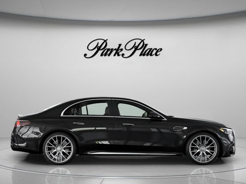 New 2026 Mercedes-Benz E 53 AMG e 4MATIC Sedan image 24
