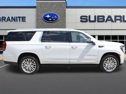Used 2023 GMC Yukon XL Denali AWD/4WD image 13