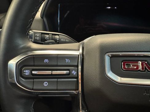 Used 2025 GMC Terrain Elevation AWD/4WD image 11