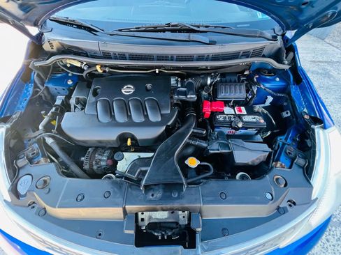 Used 2009 Nissan Versa SL w/ Convenience Pkg image 39