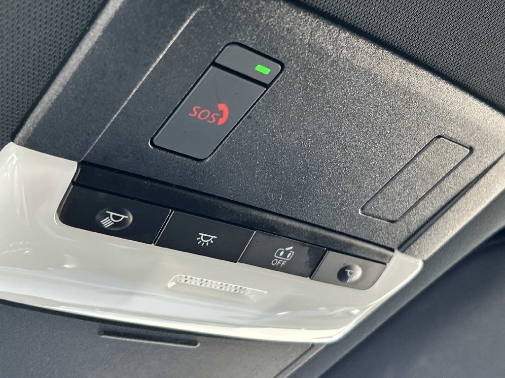 Used 2024 Nissan Pathfinder Rock Creek AWD/4WD image 32