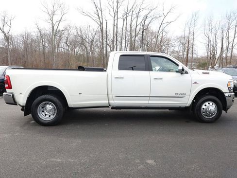 Used 2022 RAM 3500 Limited AWD/4WD image 6
