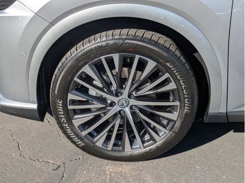 New 2026 Lexus RX 350 image 9