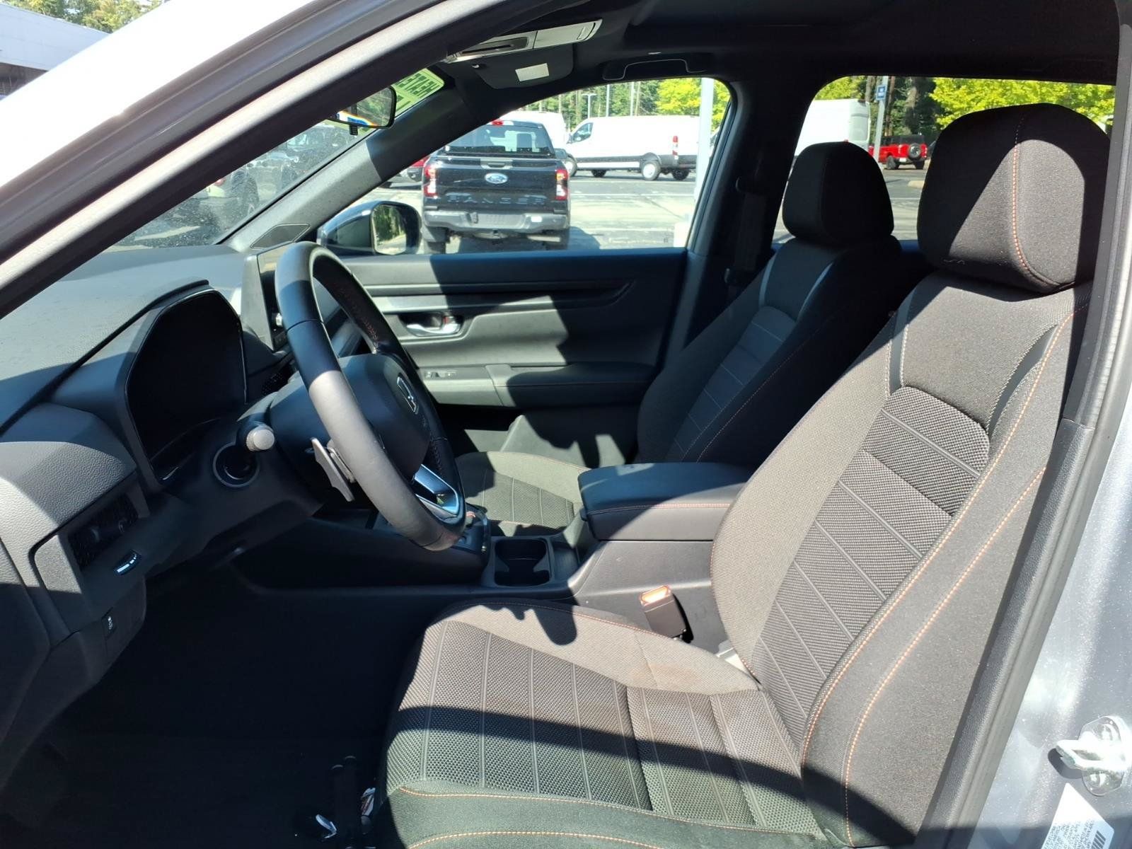 Used 2024 Honda CR-V Sport image 16